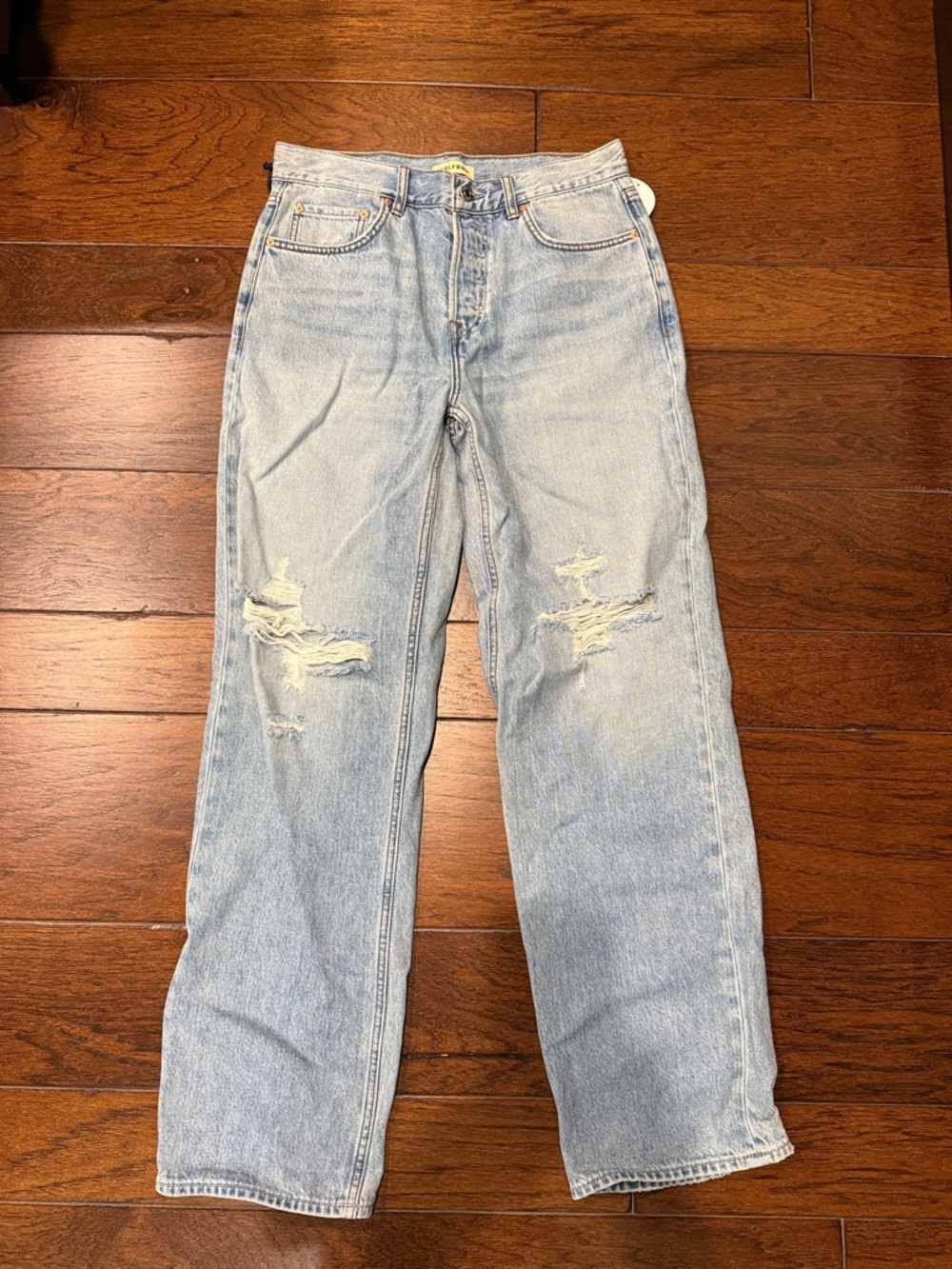 GRLFRND-Bella Low Rise Boyfriend in Chelsea Market With Rips - Picture 11 of 14